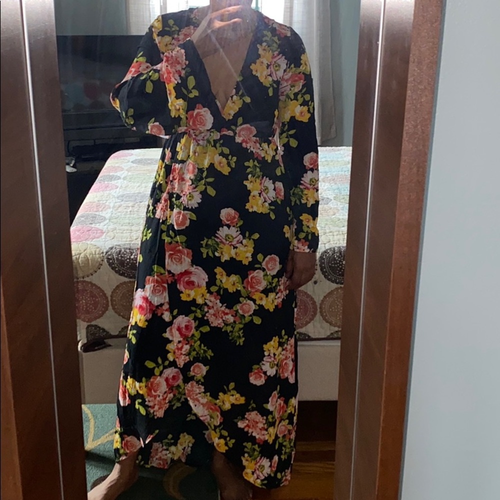 Charlotte Rouse Deep V Black Floral dress